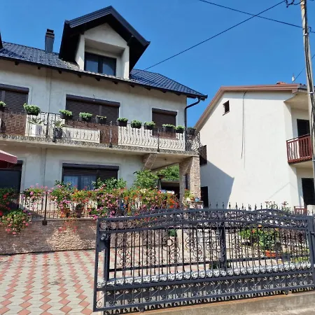 Jankovic Ferienhaus *